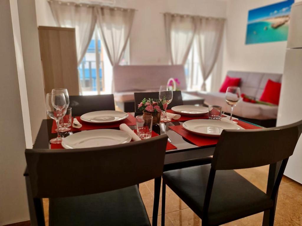 Franmay Apartments - 7 Modern Apartments Near The Beach & City, Perfect For Nomads, Travellers, Families, Watersports! Santa María Exterior foto